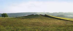 "Ritual Cut", 2009. Earth, grass. 4.5 X 60 X 75 meters. Pedvale Open-Air Art Museum, Latvia.