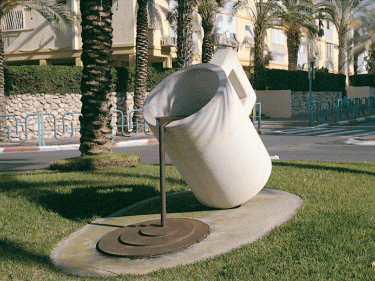 "Cup", Israel 2003. 120 X 200 X 70 cm.