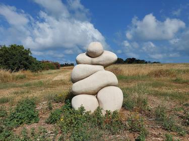 "Mother earth", Evie Pollig, 2008. Styrofoam, plaster.