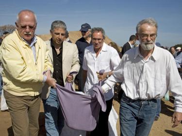 Ojars Feldbergs (right), Dani Manheim and Eli Bracha - יead of Hof Hasharon Local Council.